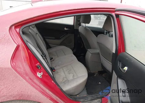 2016 Kia Forte Lx z USA, uszkodzony, nr VIN KNAFX4A6XG5541566